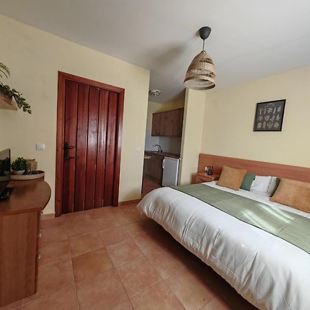 El Moral Centro De Turismo Rural Valdecañas Екстериор снимка